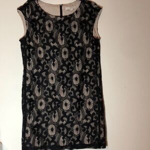 Ann Taylor loft mini shift dress size 10 black eyelet lace overlay black nude